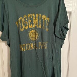 Torrid Green Yosemite National Park T-Shirt Size 4